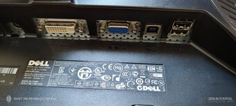 Otacaci, naklapaci, s nastavitelnou vyskou LCD monitor DELL - 2