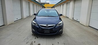 Opel Astra 1.4 Turbo 140k Sport - 2