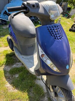 Piaggio 50 - 2