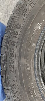 225/65 r16 c - 2