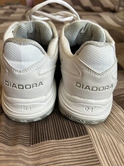 Diadora - obuv na tenis veľkosť EUR 42,5 - 2