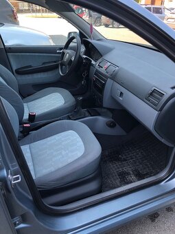 Skoda fabia 1.4mpi 44kw - 2