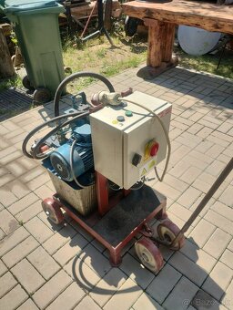 Hydraulicka jednotka - 2
