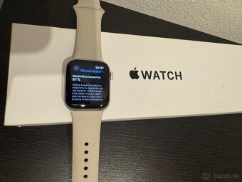 Apple Watch SE (2. generácia) 40 mm GPS – Starlight - 2