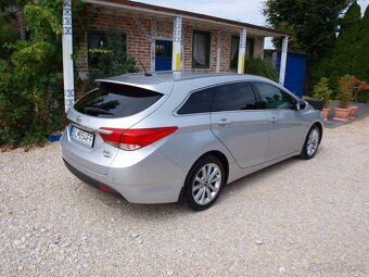 Hyundai i40 CW 1.7 CRDi 136k Premium A/T - 2