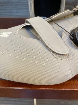 Top cyklo tretry - Specialized - 2