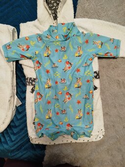 Predám balík na kúpanie -plavky, župan , pončo - 2