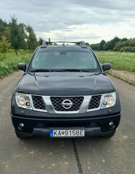 Nissan Navara D40 2.5 dCi 128 kW 4x4 Manuál - 2