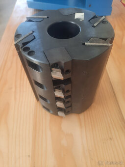 Predám nové aj použité nástroje a pomôcky pre štvorstranné f - 2