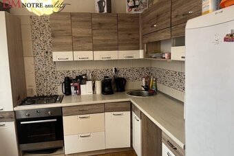 Svetlý trojizbový byt s klimatizáciou v každej izbe–Fiľakovo - 2