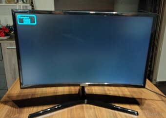 Herný monitor samsung - 2