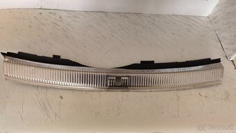 Kryt zámku kufra Audi a6 c7 avant - 2