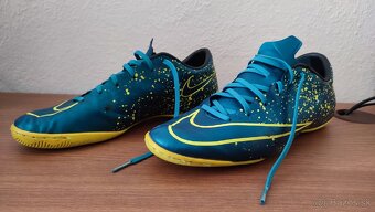 Nike halovky - 2