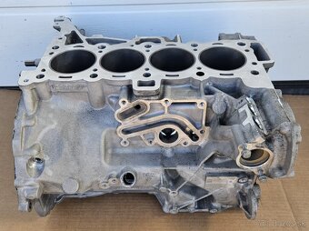 Blok motora Land Rover 2.0 Ingenium DTD - 2