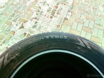 Nokian 235/55 r17 letné - 2