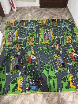 Detský koberec mesto - 2