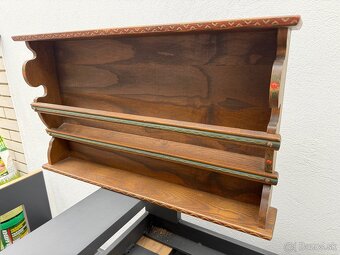 Predam rucne malovanu policku - 2