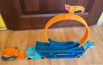 Hračky-Hot Wheels,McQueen,Dinosaury - 2