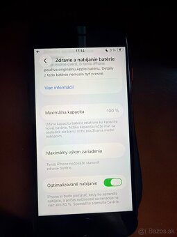 iPhone SE 100% - 2