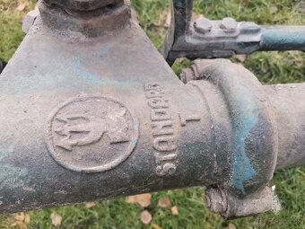 Predám ručnú pumpu na vodu - 2