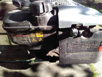 Predám motor na kosačku 190cc - 2