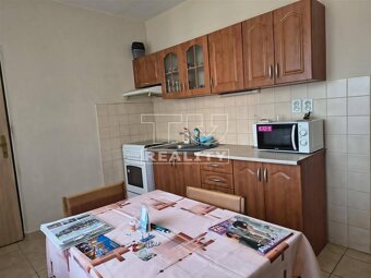 Na predaj 2 izbový byt (60m2) v Púchove - 2