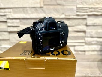 Nikon D7200 + obj. Nikon AF-S 35mm - 2