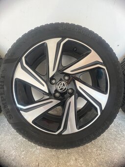 Toyota Aygo R17 komplety - 2