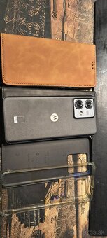 Motorola Edge 40 Neo - 2