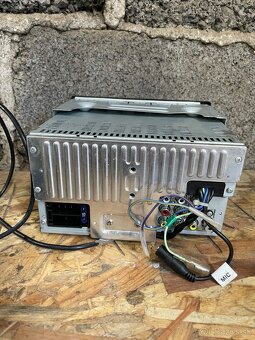 Kenwood 2din autorádio DMX100BT - 2