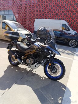 Suzuki dl 650 Vstrom ful vybava - 2