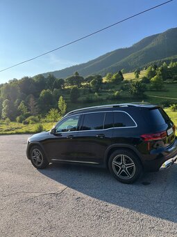 Mercedes GLB 200 - 2