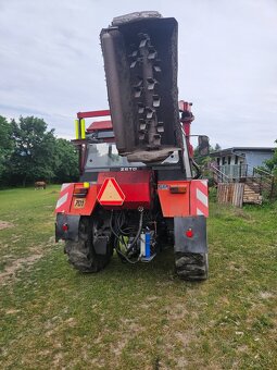 Zetor 7711,traktorova sekačka STPC - 2
