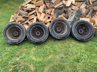 Zimné bezdušové kolesá BF Goodrich 5x114,3 215/65 R16 - 2