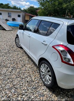 Suzuki Swift - 2