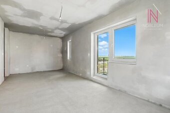 3 izbový byt v Senci s balkónom - 2