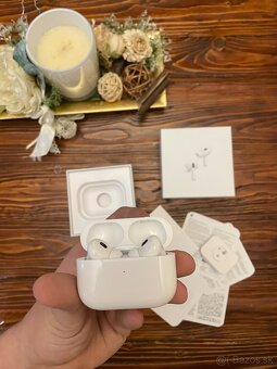 Apple AirPods Pro 2 - 2