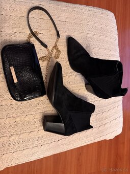 Predám čierne kožené čižmy - 2