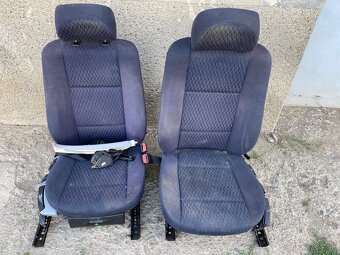 Predné sedadla - 2