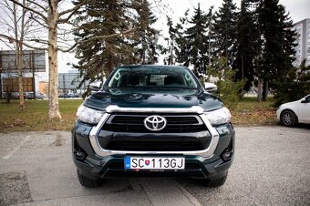 Toyota Hilux 2.4 D-4D - 2