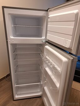 Chladnička s mrazničkou - 2