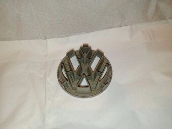 predny znak volkswagen 10cm 20€ - 2