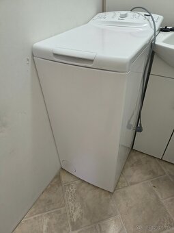 Práčka zvrchu plnená - 2