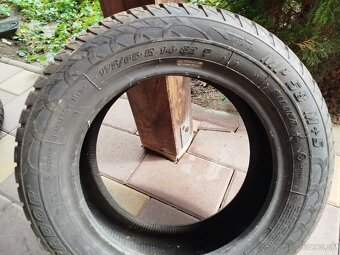 Pneu 175/65/ R 14 - 2