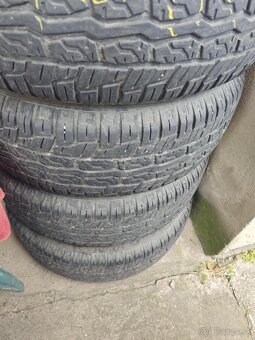 265/65 R17 - 2