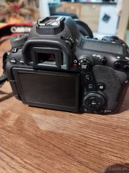 Zrkadlovka canon 6D mark II s objektívom - 2