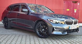 Predám BMW 320d xDrive Touring 49tis.km - odpočet DPH - 2