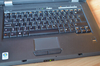 Retro notebook Lenovo 3000 N200 - 2