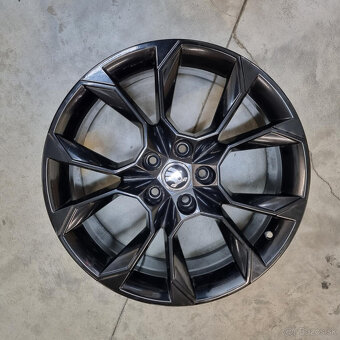 Hliníkové Škoda disky 5x112 R19 7,5J ET51 - 2