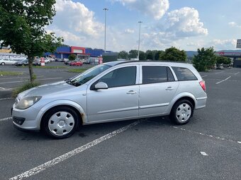Opel astra H caravan - 2